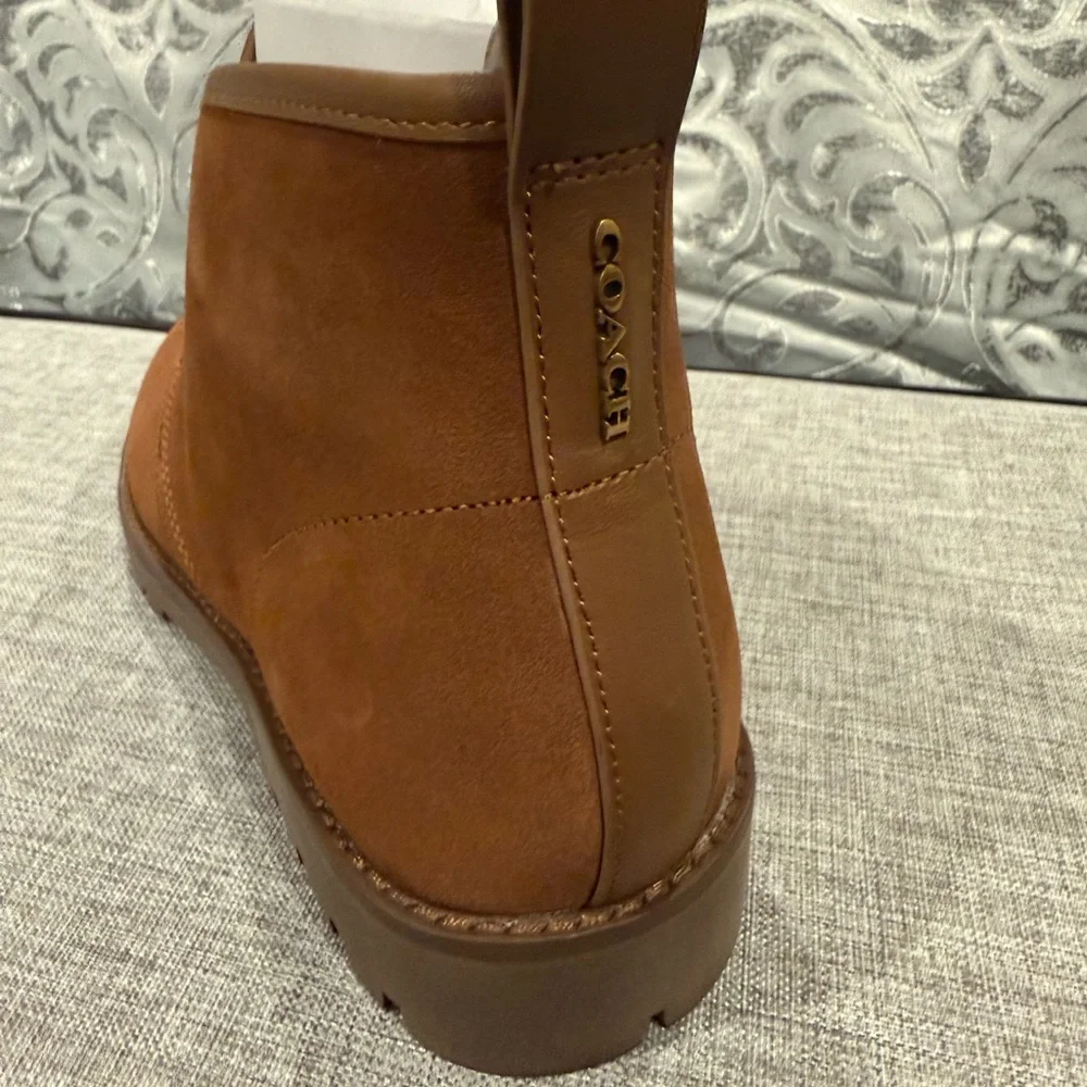Coach Desert Boots, a chukka-style ankle boot crafted from suede 9 NWT